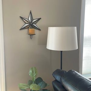 Beautiful farmhouse chic star wall sconce